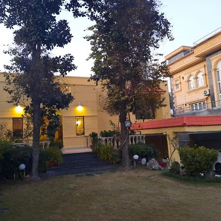 Magnolia Boutique House Ξενοδοχείο Ισλαμαμπάντ Εξωτερικό φωτογραφία